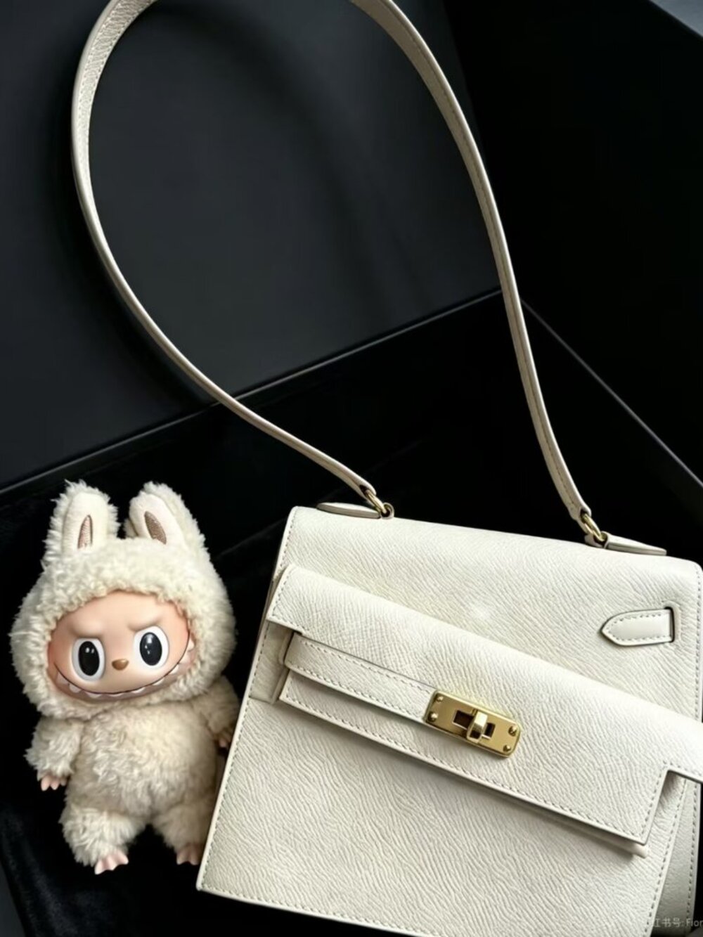 Classic Hermes Bags: A Stylish and Versatile Choice for Elegance